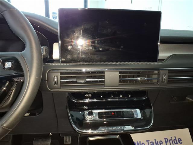 used 2025 Lincoln Corsair car, priced at $39,895