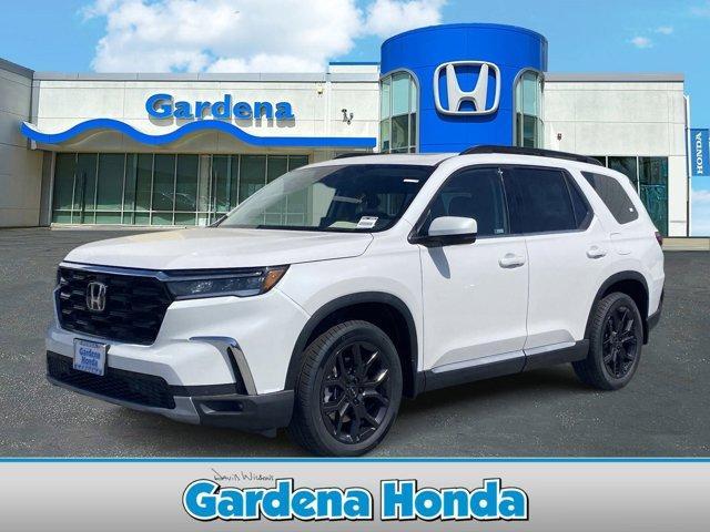 new 2025 Honda Pilot car, priced at $51,305