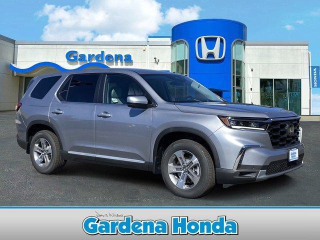 new 2025 Honda Pilot car, priced at $47,095