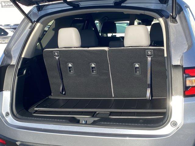 used 2025 Honda Pilot car