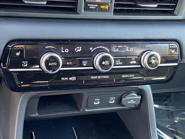 new 2026 Honda Pilot car, priced at $47,195