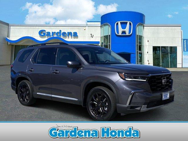 new 2025 Honda Pilot car, priced at $50,895