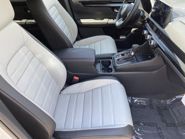 new 2026 Honda CR-V Hybrid car, priced at $44,000