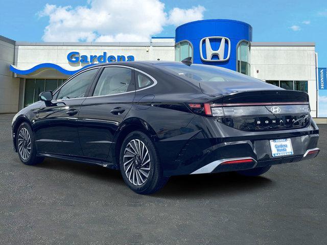 used 2025 Hyundai Sonata Hybrid car, priced at $23,588