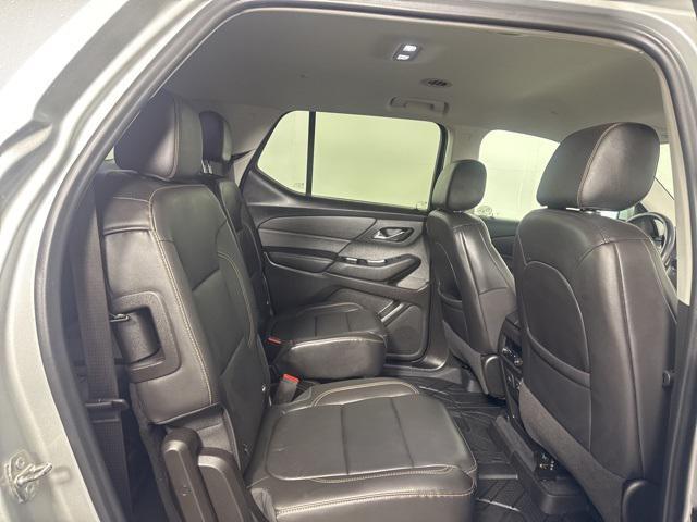 used 2021 Chevrolet Traverse car, priced at $21,617