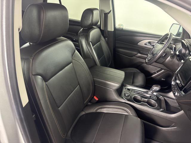used 2021 Chevrolet Traverse car, priced at $21,617