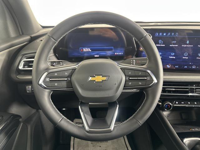 new 2026 Chevrolet Traverse car, priced at $47,325