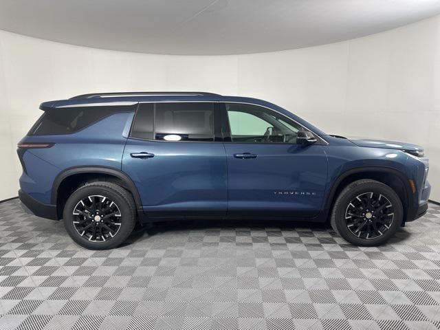 new 2026 Chevrolet Traverse car, priced at $47,325