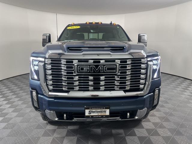 used 2025 GMC Sierra 2500 car, priced at $77,622