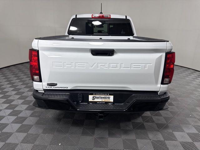 new 2026 Chevrolet Colorado car, priced at $42,095