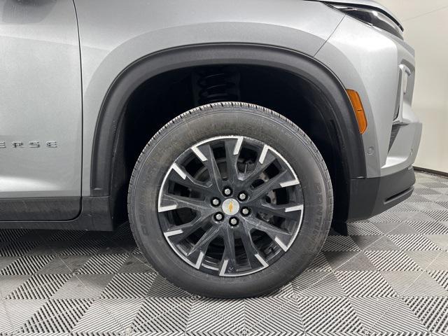 new 2026 Chevrolet Traverse car, priced at $53,355