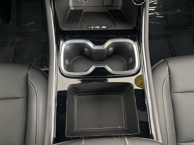 new 2026 Chevrolet Traverse car, priced at $53,355