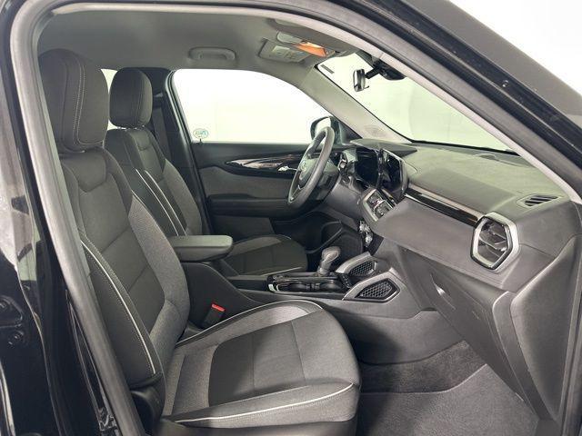 used 2025 Chevrolet TrailBlazer car, priced at $25,638