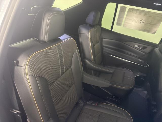 new 2026 Chevrolet Traverse car, priced at $59,831