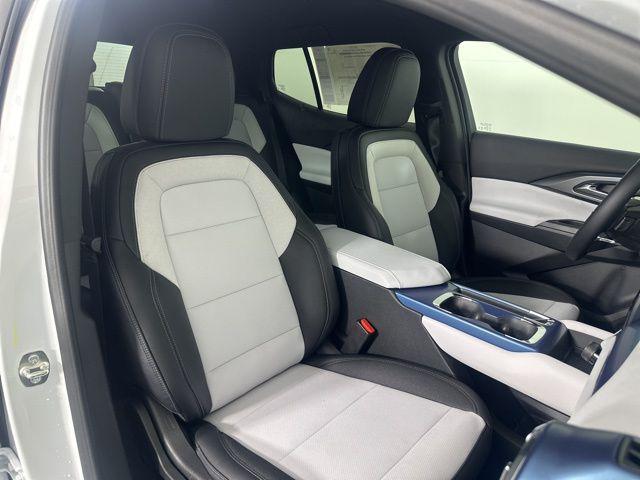 new 2026 Chevrolet Equinox EV car, priced at $35,990