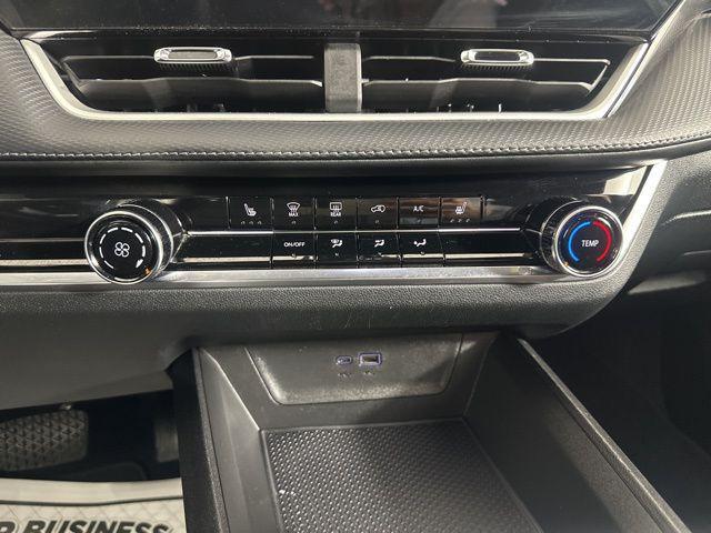 used 2025 Chevrolet Equinox car, priced at $29,478