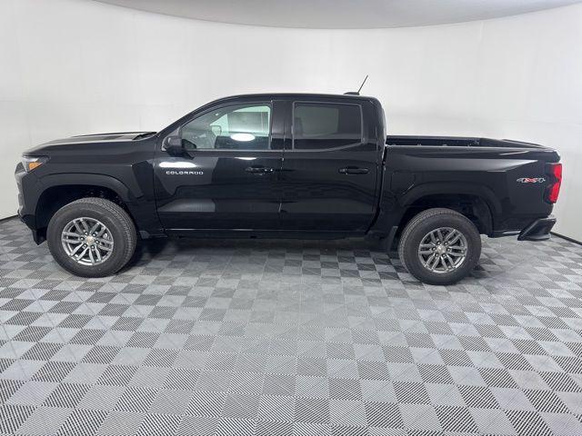 new 2026 Chevrolet Colorado car, priced at $42,693