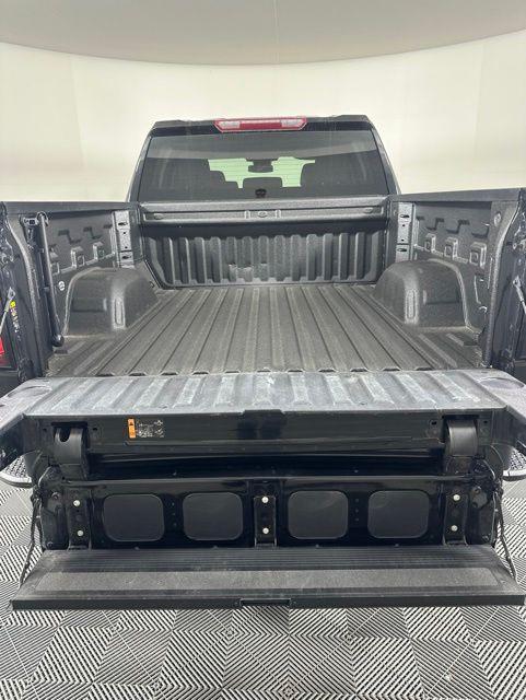 used 2024 GMC Sierra 1500 car, priced at $41,914