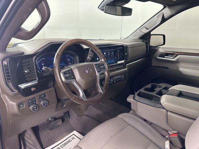 used 2022 Chevrolet Silverado 1500 car, priced at $34,244