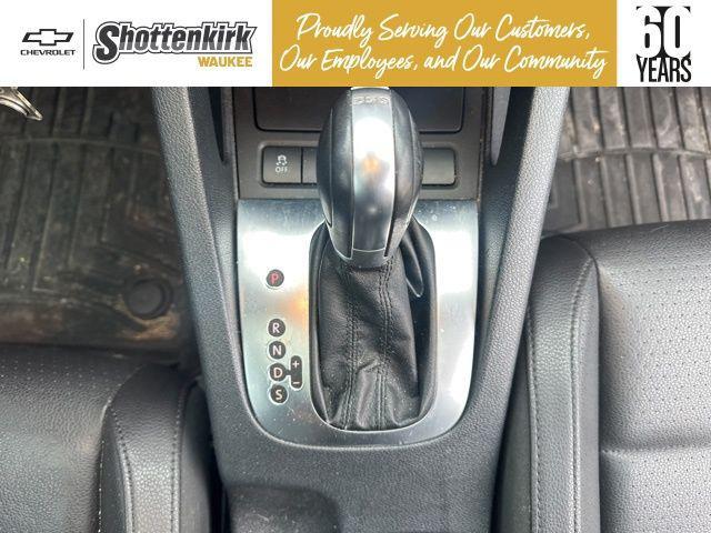 used 2013 Volkswagen Eos car, priced at $7,999