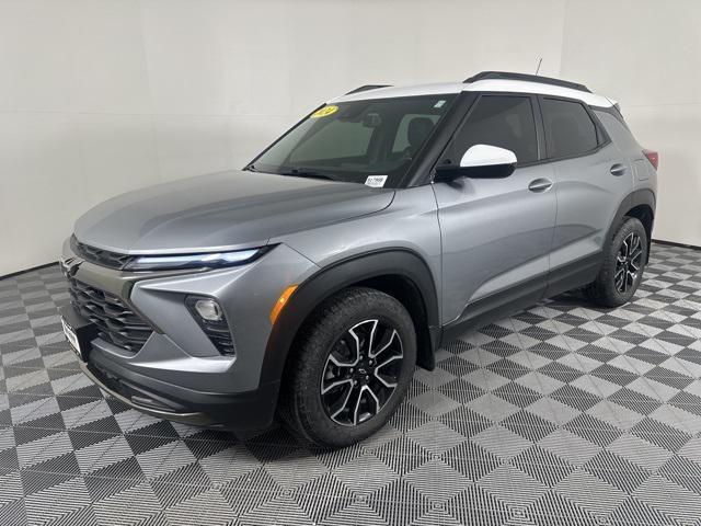 used 2024 Chevrolet TrailBlazer car, priced at $25,914