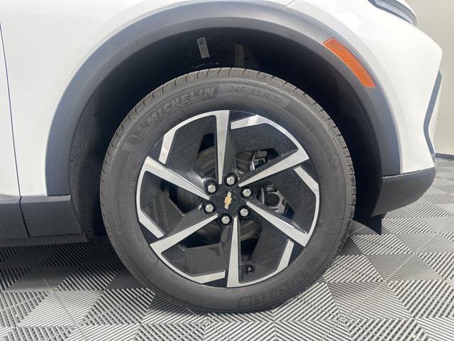 new 2026 Chevrolet Equinox EV car, priced at $44,090