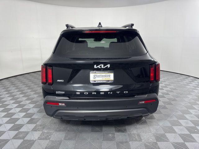 used 2022 Kia Sorento car, priced at $21,487