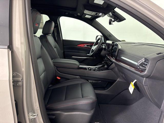 new 2026 Chevrolet Traverse car, priced at $57,555