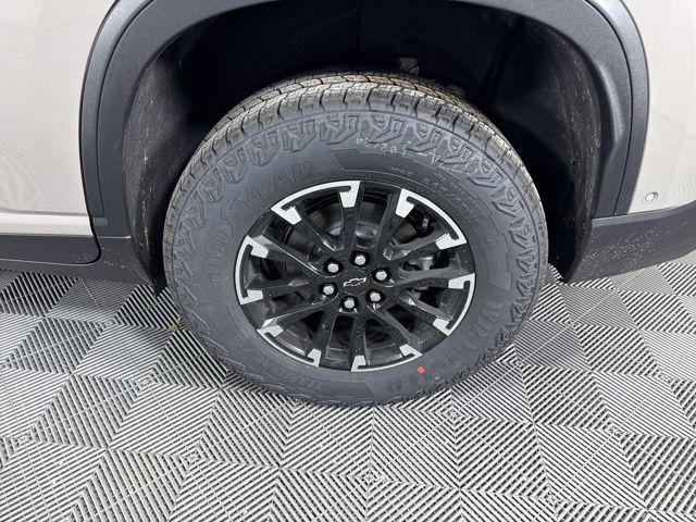new 2026 Chevrolet Traverse car, priced at $57,555