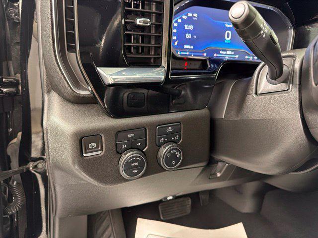 used 2024 Chevrolet Silverado 1500 car, priced at $33,313
