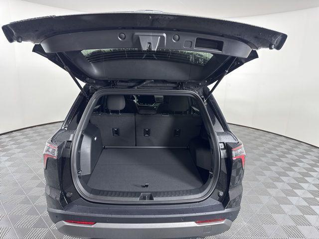 new 2026 Chevrolet Equinox car, priced at $34,280
