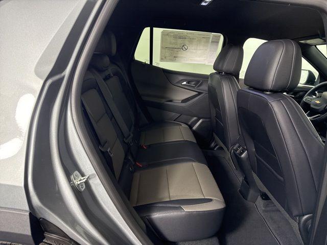new 2026 Chevrolet Equinox car, priced at $33,850