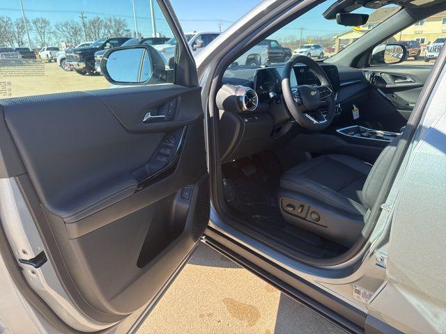 new 2026 Chevrolet Equinox car, priced at $34,989