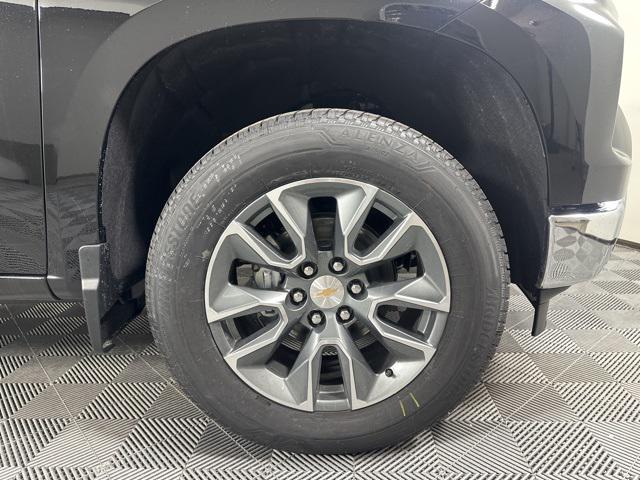 new 2026 Chevrolet Silverado 1500 car, priced at $51,295