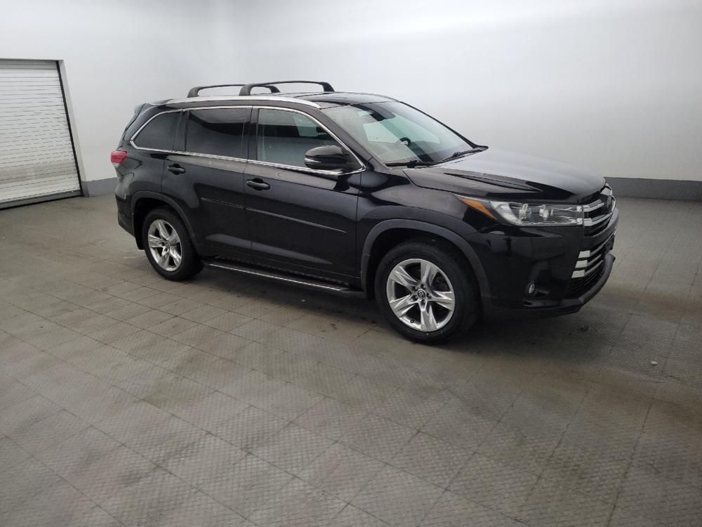 used 2019 Toyota Highlander car, priced at $27,195