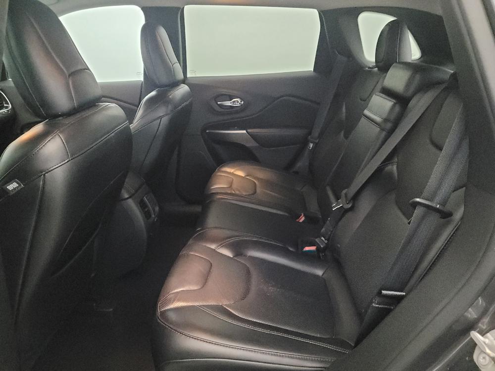 used 2019 Jeep Cherokee car, priced at $23,095