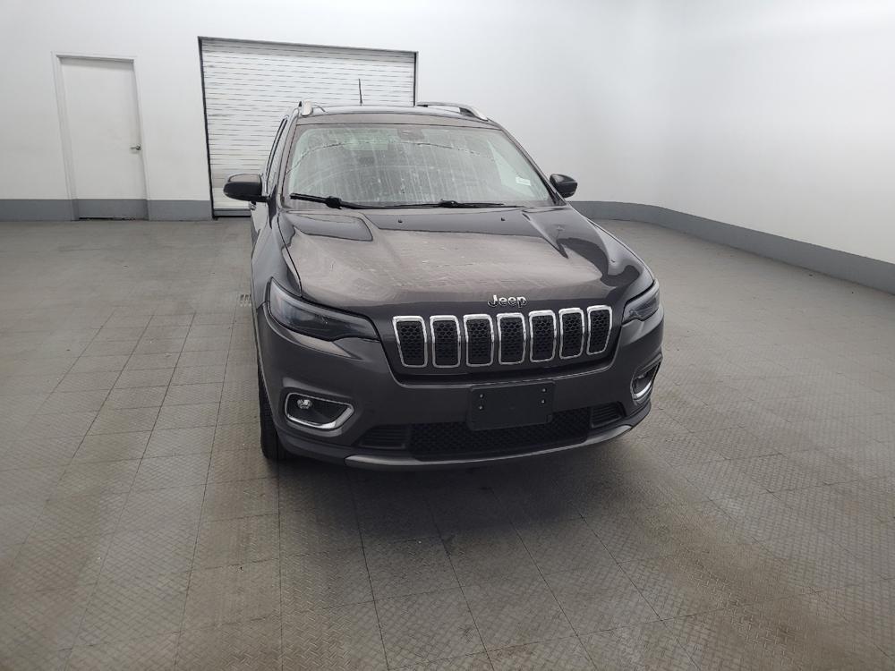used 2019 Jeep Cherokee car, priced at $23,095