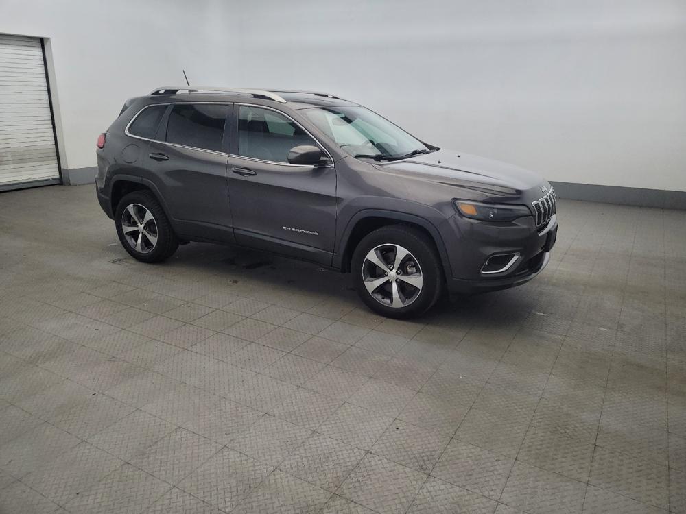 used 2019 Jeep Cherokee car, priced at $23,095