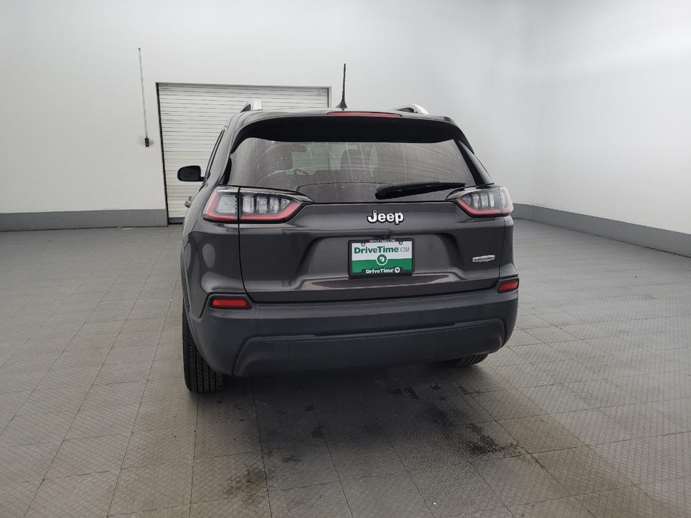used 2019 Jeep Cherokee car, priced at $16,295