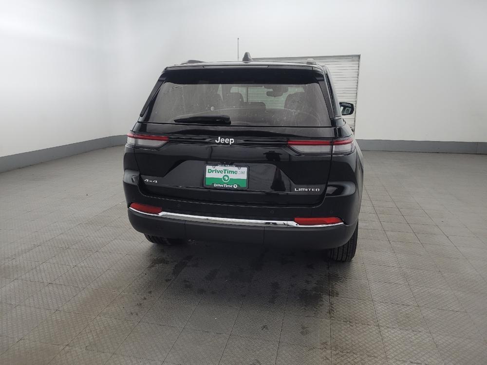 used 2023 Jeep Grand Cherokee car, priced at $27,895