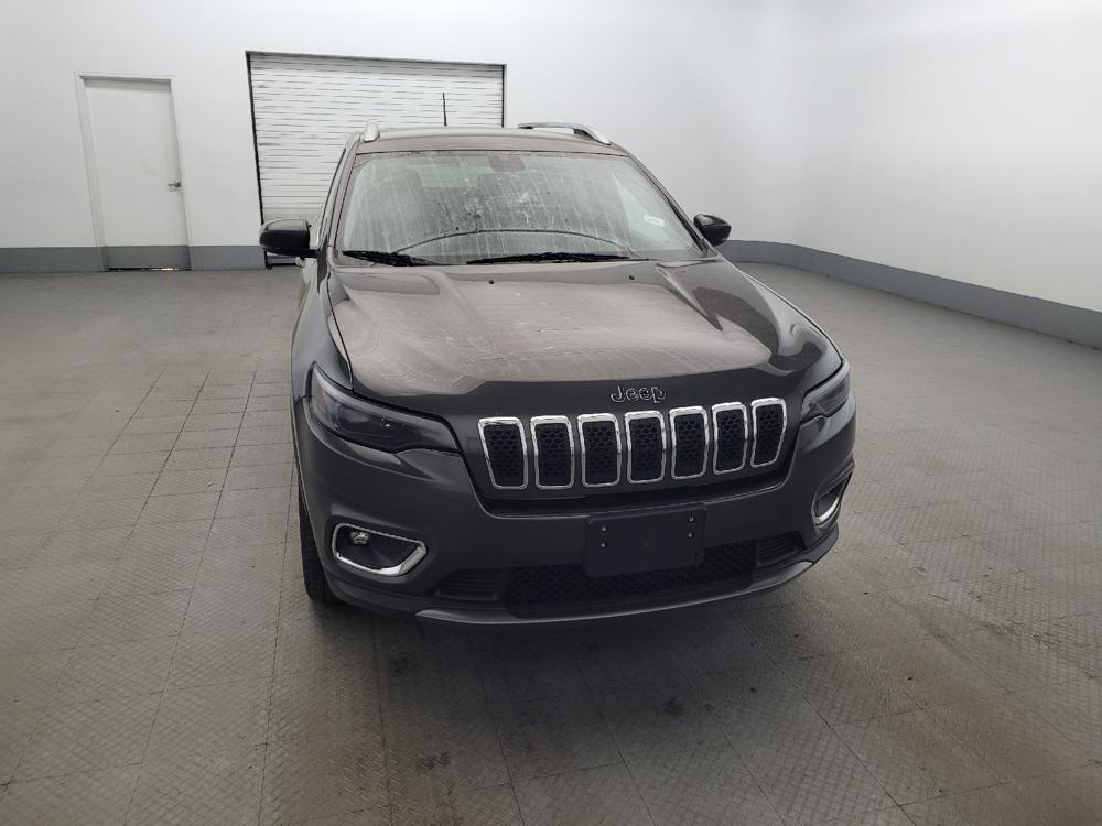 used 2019 Jeep Cherokee car, priced at $20,395