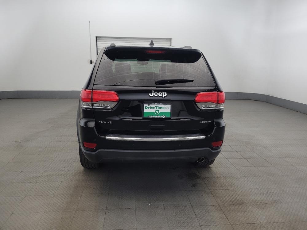 used 2017 Jeep Grand Cherokee car, priced at $18,395