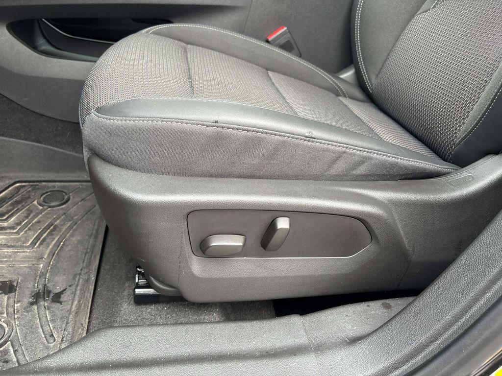 used 2023 Buick Envision car, priced at $29,995