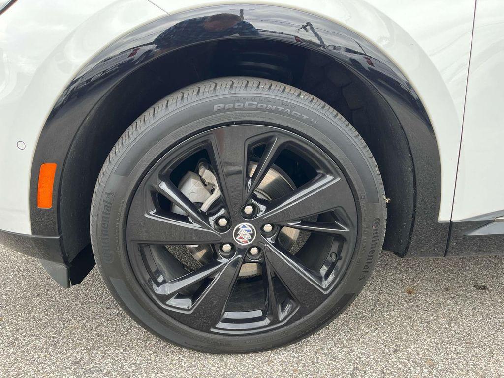 used 2022 Buick Envision car, priced at $29,995