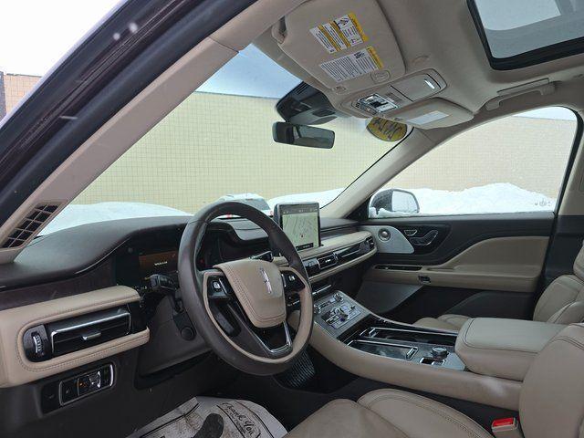 used 2024 Lincoln Aviator car, priced at $45,200