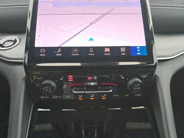 used 2025 Jeep Grand Cherokee L car, priced at $43,515