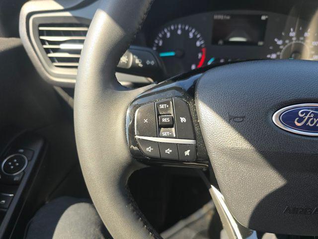 used 2022 Ford Escape car, priced at $19,050