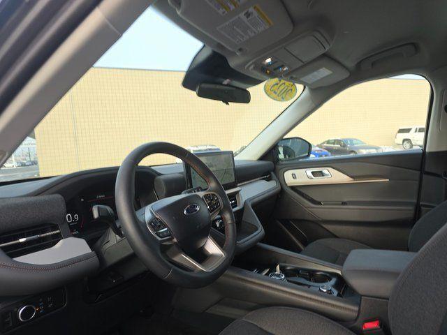 used 2025 Ford Explorer car, priced at $33,100