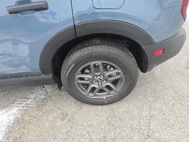 new 2025 Ford Bronco Sport car, priced at $33,674