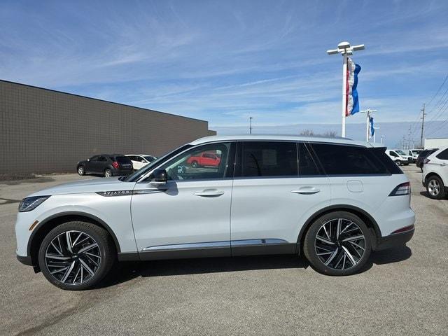 new 2025 Lincoln Aviator car, priced at $73,202